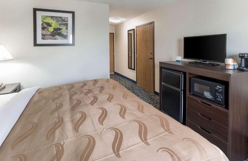 Rochelle Hotel | Quality Inn