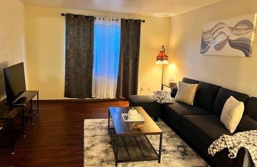 Orange Prairie Apartment | Quiet & Cozy 2BR APT, Black-out Curtains