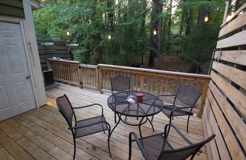 Durham House | Quiet Nature-Backed 2BR Townhome Near Duke, RTP & Downtown Durham