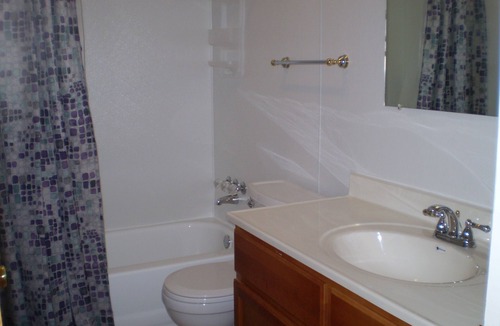 Lebanon Villa | Quiet villa located one block from McKendree University in Lebanon Illinois.