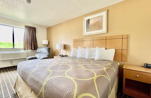 Quincy Hotel | Quincy Inn and Suites