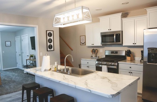 Quincy House | Quincy Quarters 2 - 2bdr, 2baths
