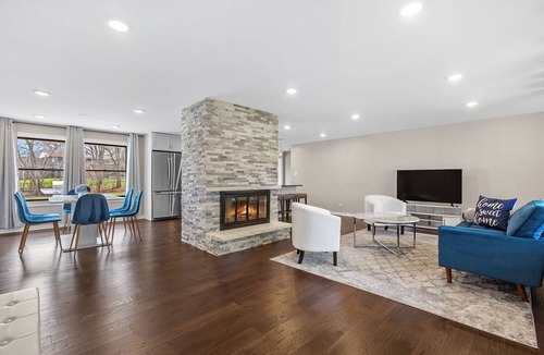 Wasco House | Radiance- 4 BRs, 2BAs