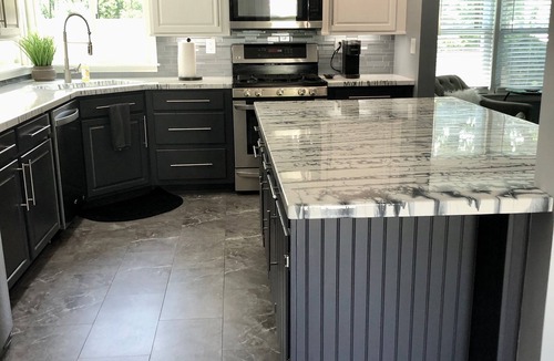 Warrenville House | Recently renovated home in an inviting neighborhood