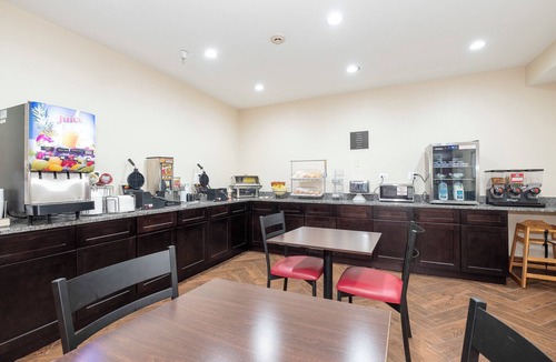 Monee Hotel | Red Roof Inn & Suites Monee