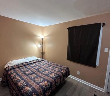 Streator Hotel | Relax Inn