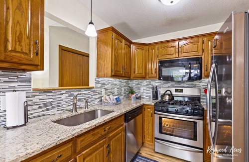 Manteno House | Relax near Olivet Nazarene University 12 min drive