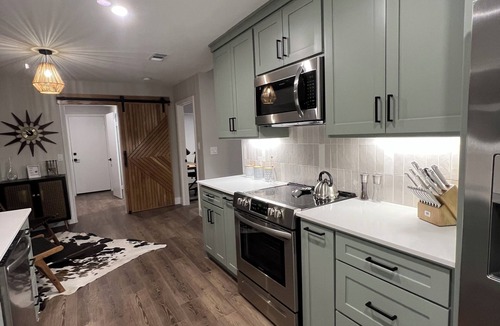 Plano House | Relaxed Modern Temporary Living in Plano