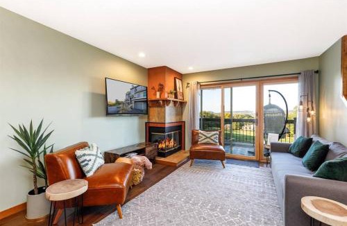 The Galena Territory House | Relaxing 2Bedroom Townhome w/Playroom & Great View
