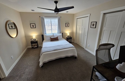 Brainerd House | Relaxing Getaway with Hot Tub! 3-BR, 2-BA, One-Level