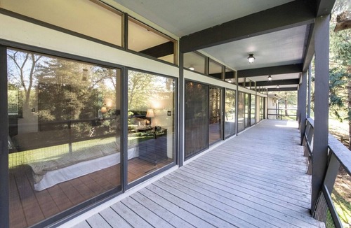 Lake Villa House | Remote Get-away on five acres of private property