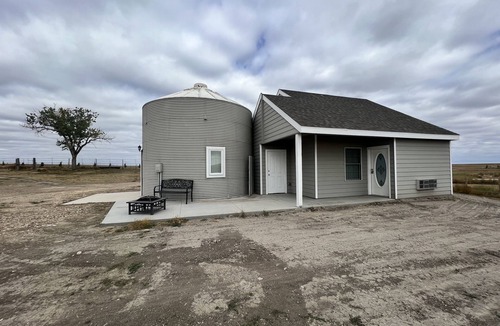 Pfeifer House | Repurposed Grain Bin Bunkhouse