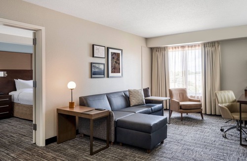 Bloomington Hotel | Residence Inn Bloomington