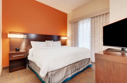 Austin Hotel | Residence Inn by Marriott Austin Airport