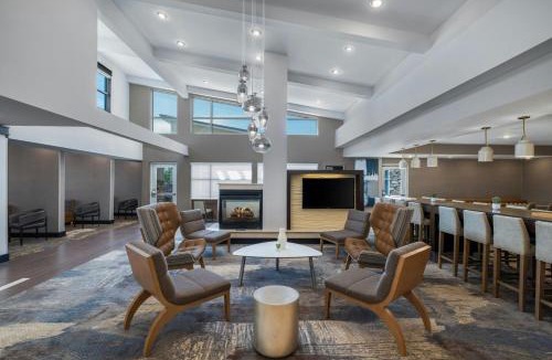 Champaign Hotel | Residence Inn by Marriott Champaign
