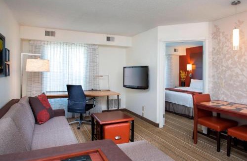 Rockford Hotel | Residence Inn Rockford
