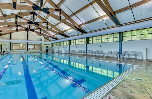 The Galena Territory House | Resort-Style Amenities Home 10 Mi to Galena!