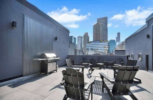Near North Side Apartment | River North | Private Balcony With In&Out Parking
