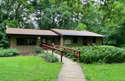 Galt Cottage | Riverfront Cottage located in historic park