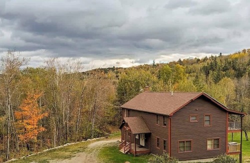 The Forks Cabin | Riverfront Double Bunk Room in West Forks
