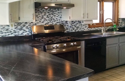 Oregon House | ROCK RIVER HIDEAWAY Grill, Fire Pit, Pet Friendly with fee of 30.00 per night
