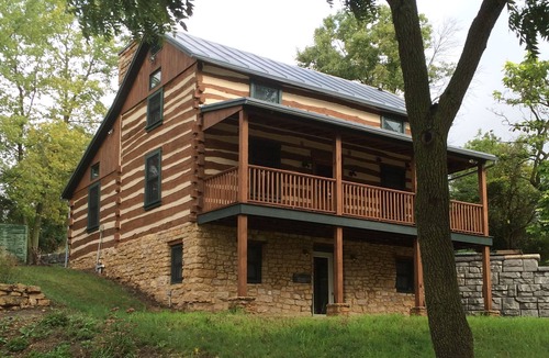 Elizabeth Cabin | Romantic, Secluded, Private, Rustic Cottages