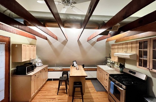 Wrigleyville Apartment | Root! Root! Root! For the Home Team in this Modern Studio