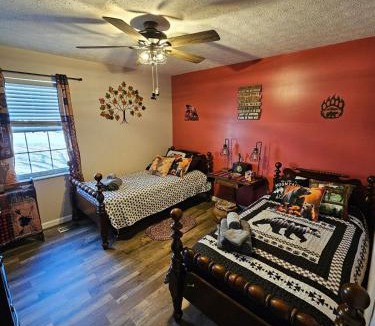 Powell Villa | Rowan's Mountain View
