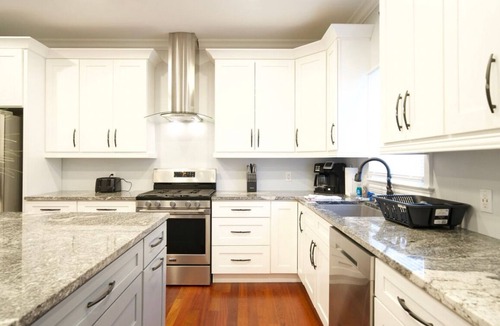 St. Charles House | Saint Charles Rental