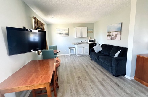 Point Pleasant Beach Hotel | Sand Pebble Motor Lodge