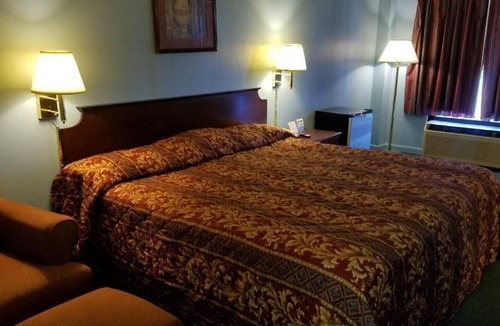 Morristown Hotel | Scottish Inns Morristown