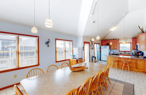 Avon House | SEMI-OCEANFRONT-5 BR, 3 Full & 1 Half Bath-just two lots from the beach walkway
