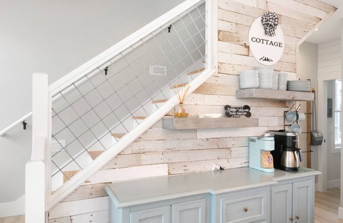 Ottawa House | Serendipity 2 Bedroom 2.5 Bath