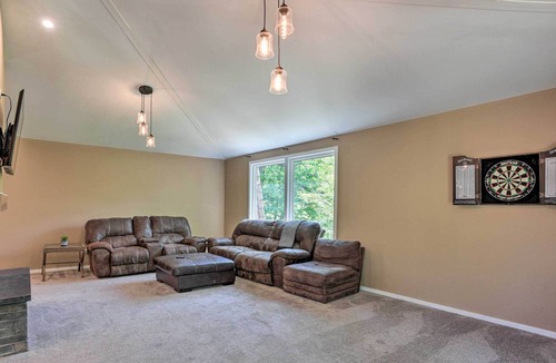 Joliet House | Serene Joliet Retreat w/ Grill, 3 Mi to Speedway!