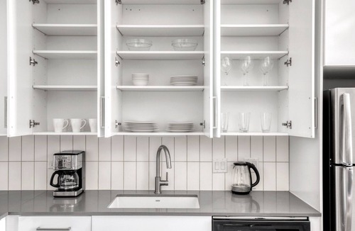 The Loop Apartment | Serene Loop 1BR w/Gym, Roof & Lounge, same block as L, by Blueground