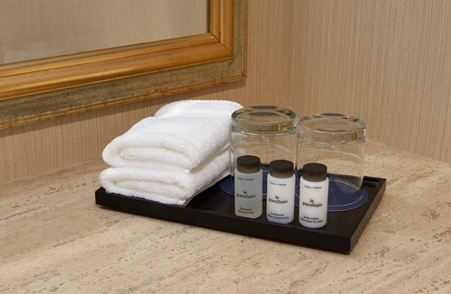 Byward Market - Parliament Hill Hotel | Sheraton Ottawa Hotel