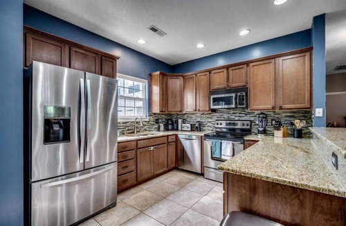 Surfside Beach House | Shore Nuff: Surfside Beach. 1 blk to Beach, Private Pool, Golf Cart