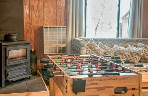 Briar Crest Woods House | Ski, Unwind, Play Near Big Boulder, Game Room