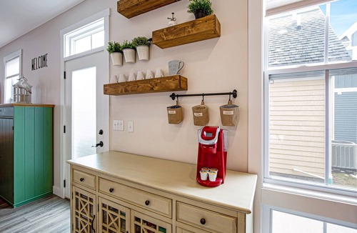 Ottawa House | Skippin` Stones | 2 Bed, 1.5 Bath