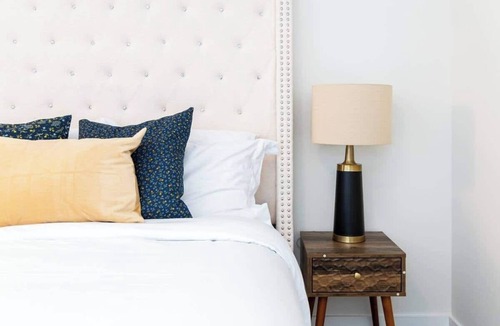 Harwood Hotel | Sleek and Comfortable 3BR Suite with Parking
