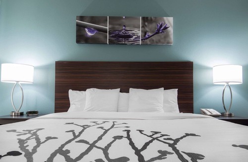 Washington Hotel | Sleep Inn & Suites Washington near Peoria