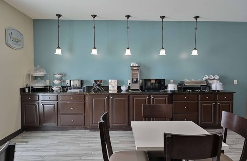 Washington Hotel | Sleep Inn & Suites Washington near Peoria