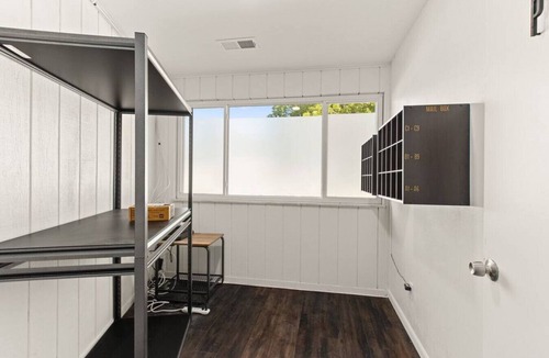 Orange Prairie Apartment | Slice of the Good Life: Concord C5
