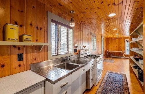 Friendship House | Sloop Days at Naughty Pine, An Oceanfront Retreat