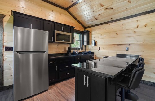 Somerset Cabin | Small Batch Retreat