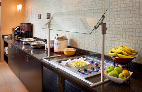 Waukegan Hotel | Sonesta ES Suites Chicago Waukegan Gurnee