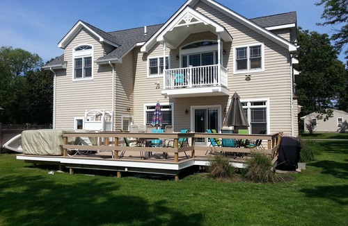 Southold House | Southold Waterfront with Boat Dock, Boat Ramp, Hot Tub & Beaches