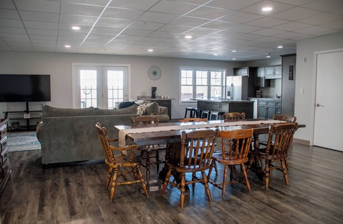 Barnhill House | Spacious 10 Bedroom Home-Perfect for Large Groups