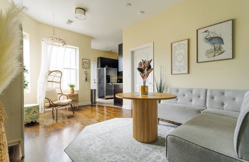 Uptown Apartment | Spacious 2-BR Condo + Free On-Site Parking