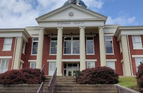 Toccoa House | Spacious 3 Bedroom Townhome in Downtown Toccoa, GA
